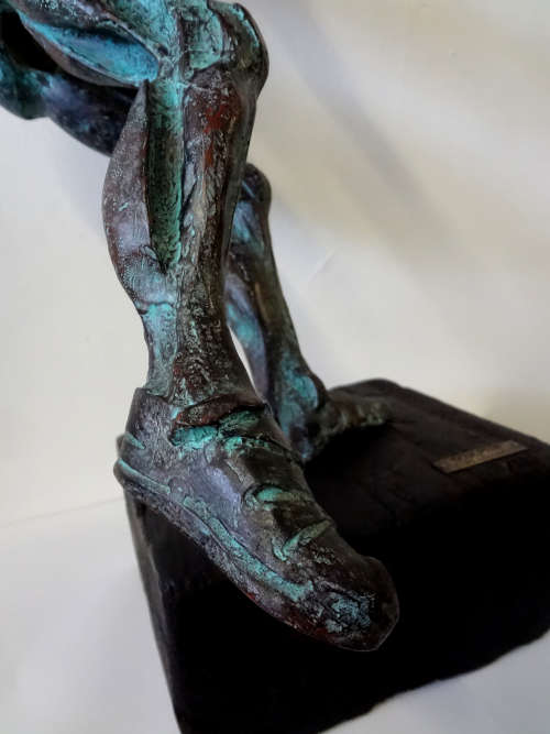 kurt lossgott rugby player sculpture