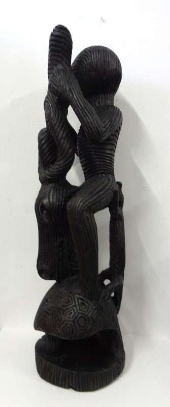 robson shamuyarira - wood sculpture