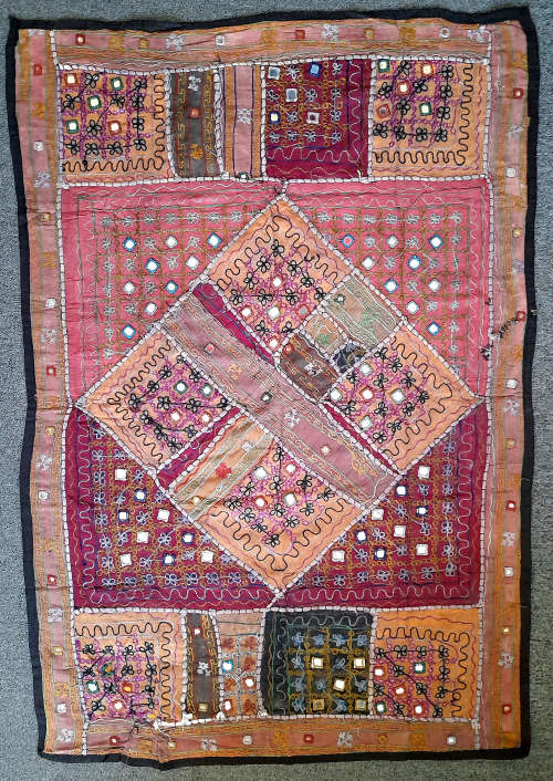 vintage india hand embroidered wall hanging / throw