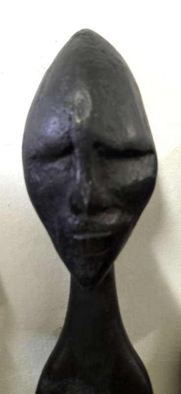 5 pcs male & female african wood figures