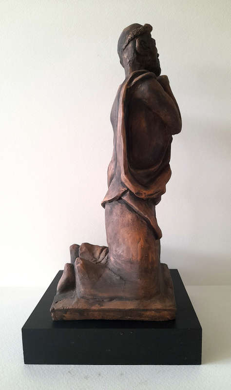 clive sithole fired earthenware figurative sculpture
