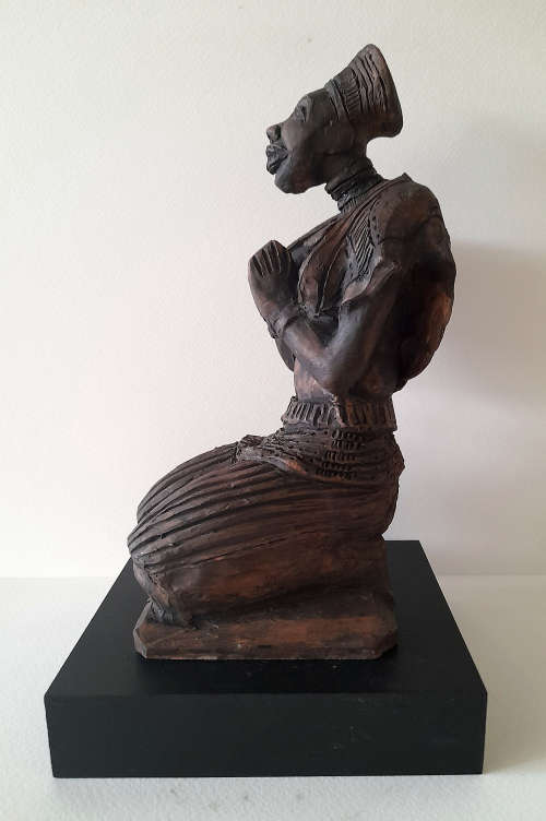 clive sithole fired earthenware figurative sculpture