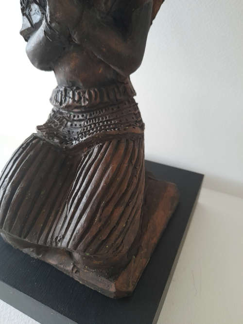 clive sithole fired earthenware figurative sculpture