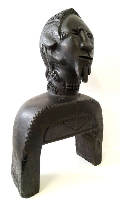 robson shamuyarira - wood sculpture