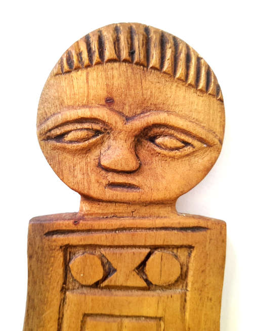 robson shamuyarira - afro combs wood sculpture