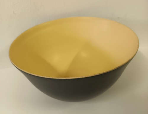 anthony shapiro ceramic vessel