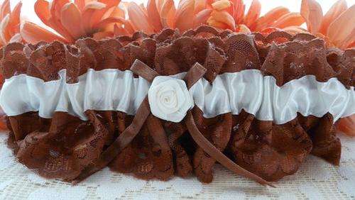 Beautiful Elegant Wedding Bridal Garter Ivory on Bronze !!