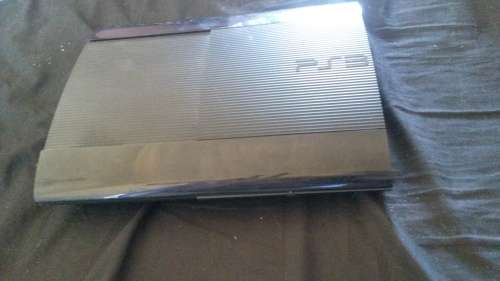 PS3 BUNDLE WITH 3 DUAL SHOCK CONTROLS/11 GAMES/ALL ORIGINALS