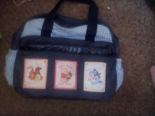 WINNIE THE POOH DIAPER BAG(EXCELLENT LIKE NEW CONDITION) (PLEASE SEE ALL MY ITEMS)