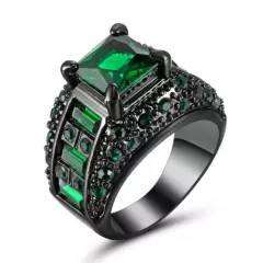 GORGEOUS 14kt BLACK GOLD FILLED WITH CZECH CRYSTALS, SIZE 7 3/4