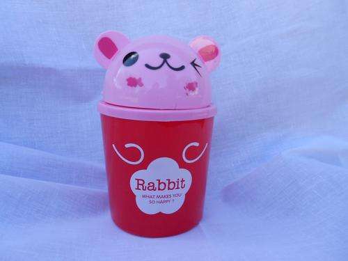 ANIMAL PLASTIC BINS