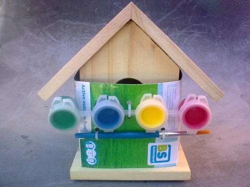 PAINT YOUR OWN BIRDHOUSE
