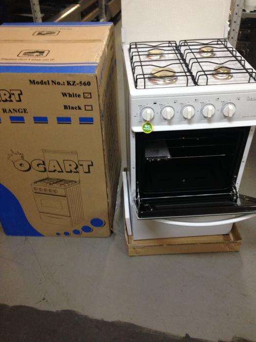 O-CART 4 PLATE GAS STOVE WITH GAS OVEN!