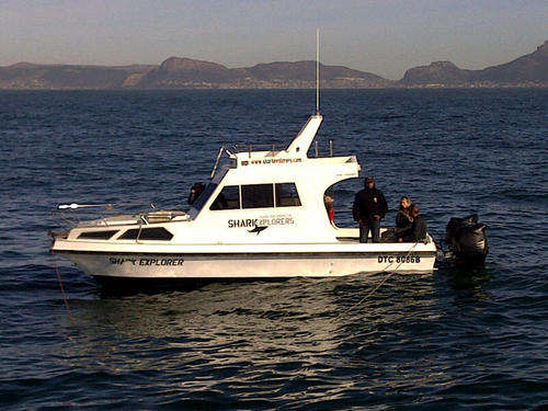28ft, Lee Cat, on double axel trailer with buoyancy certificate.