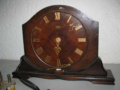 Smiths Clock................R1 No reserve