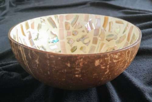 Handmade Mosaic Coconut Bowl - Peach and Cream