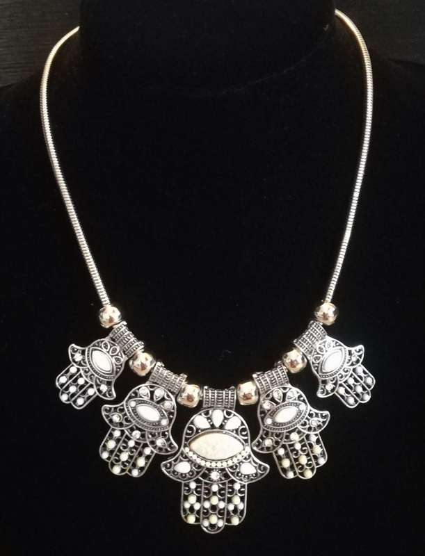 Boho Vintage Style Silver Necklace with Hamsa Design - White
