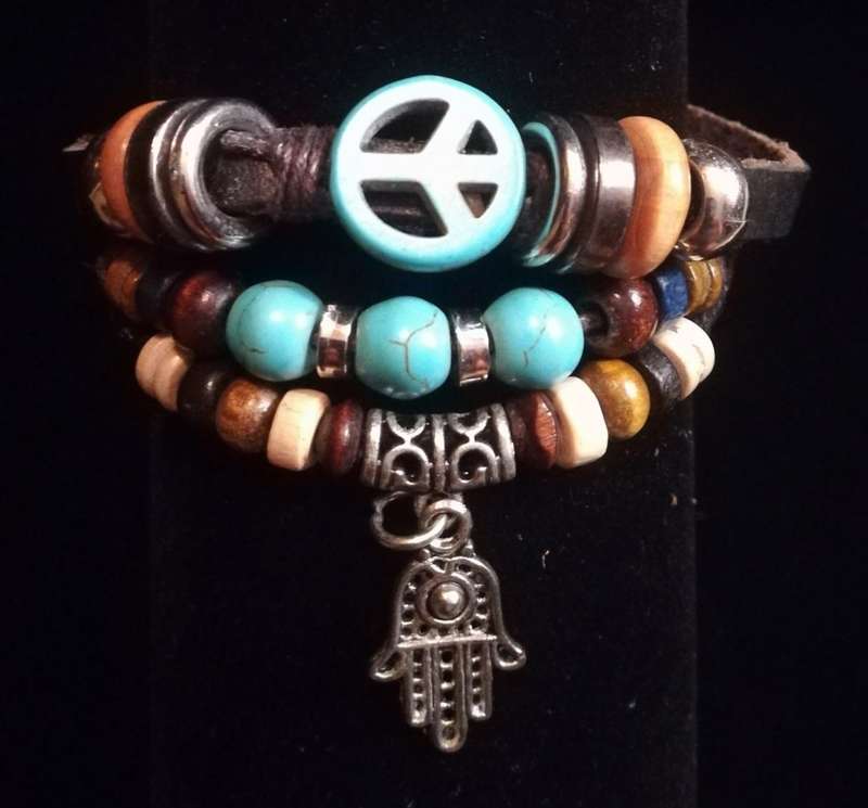 Unisex Multilayer Adjustable Beaded Leather & Wax String Bracelet with Peace & Hamsa Charm