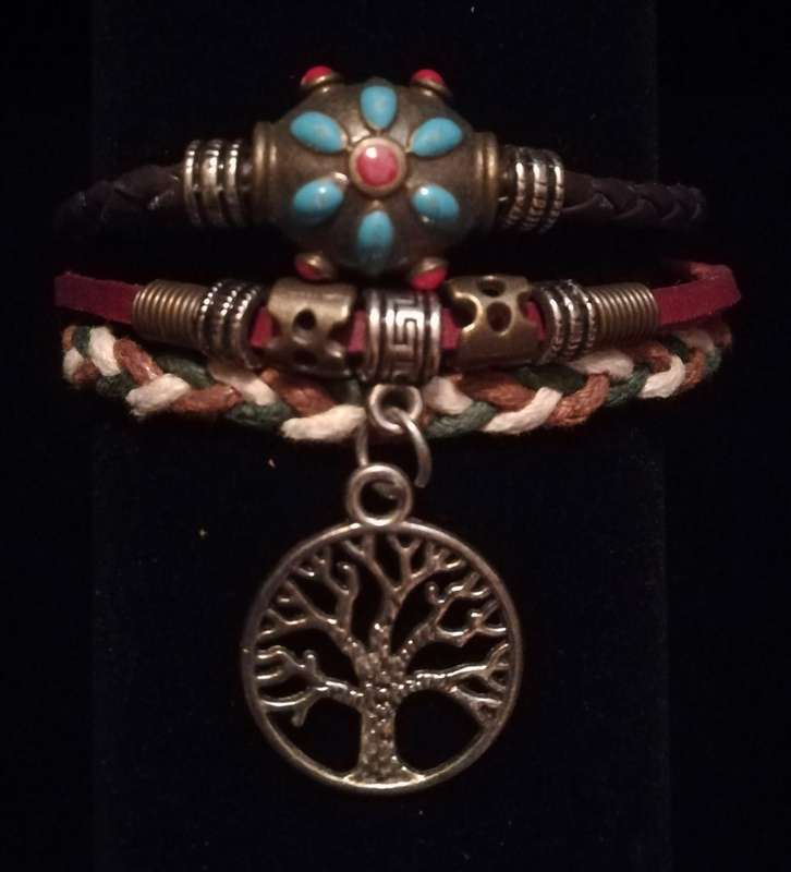 Unisex Multilayer Adjustable Leather / Vegan leather Wax String Bracelet  with Tree of Life Charm