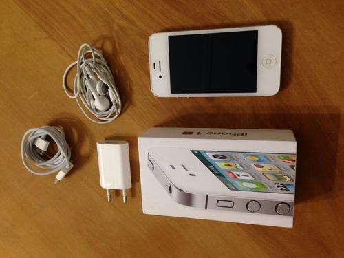 iPhone 4S 32GB white