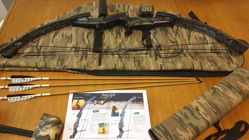 Darton USA Fury Archery Compound Bow (50 - 70 LBS)