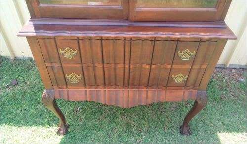 Ball & Claw Antique Showcase