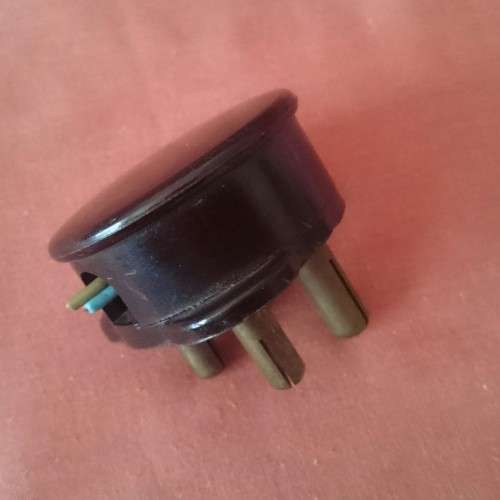ZUISU Vintage Bakelite Electical Plug