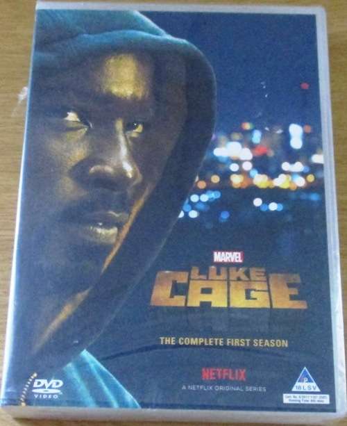 LUKE CAGE from MARVEL The Complete First Season DVD
