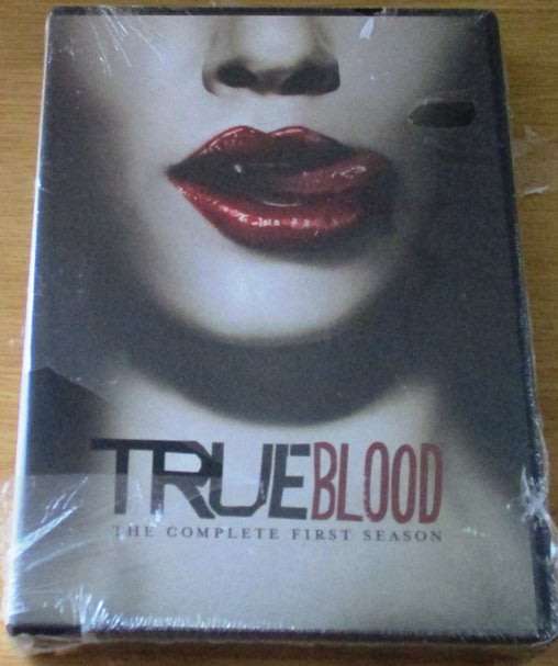 TRUE BLOOD Season 1
