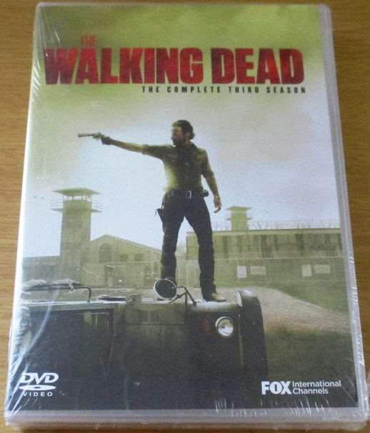 THE WALKING DEAD The Complete Third Season 3 DVD