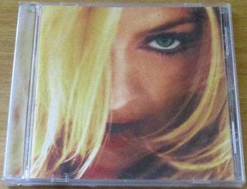 MADONNA GHV2 CD [Shelf Z Box 5]