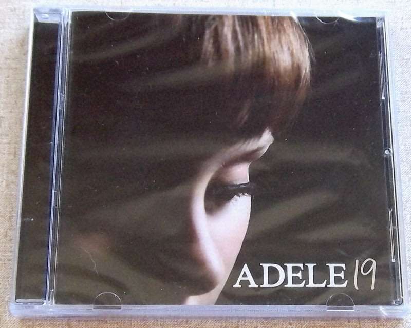 ADELE 19 South African Release CD