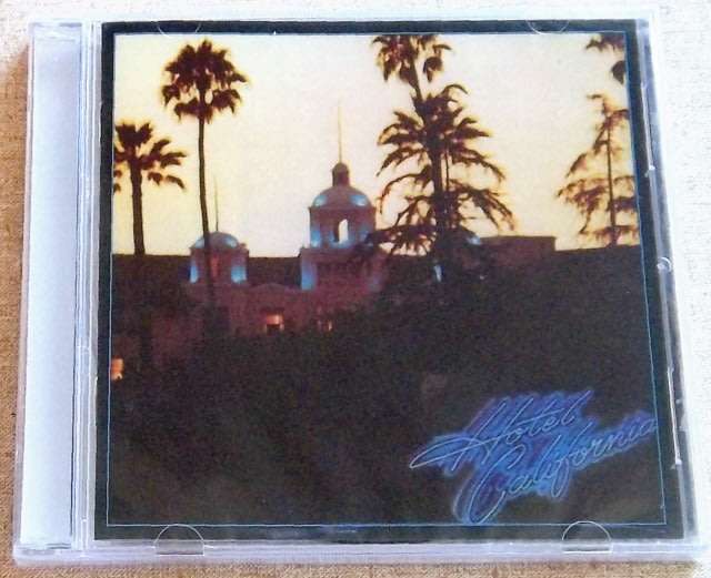 THE EAGLES Hotel California Cat# EKXD 17