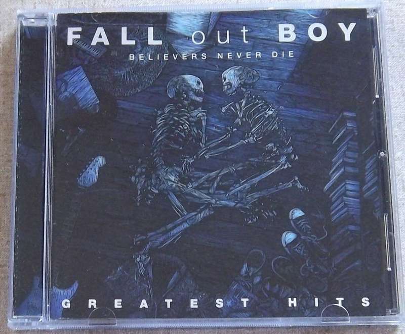 FALL OUT BOY Believers Never Die The Greatest Hits SOUTH AFRICA Cat# STARCD 7415