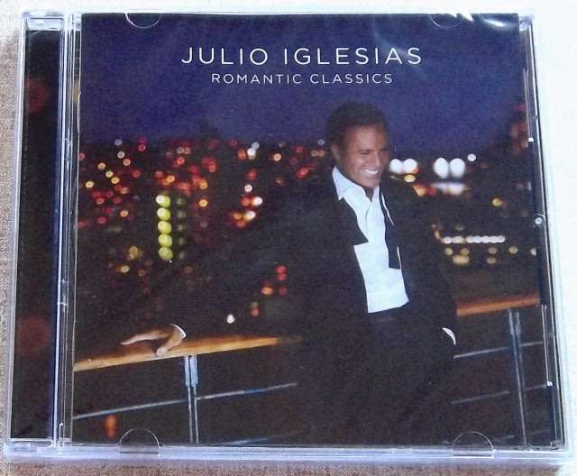 JULIO IGLESIAS Romantic Classics SOUTH AFRICA Cat# CDCOL7045