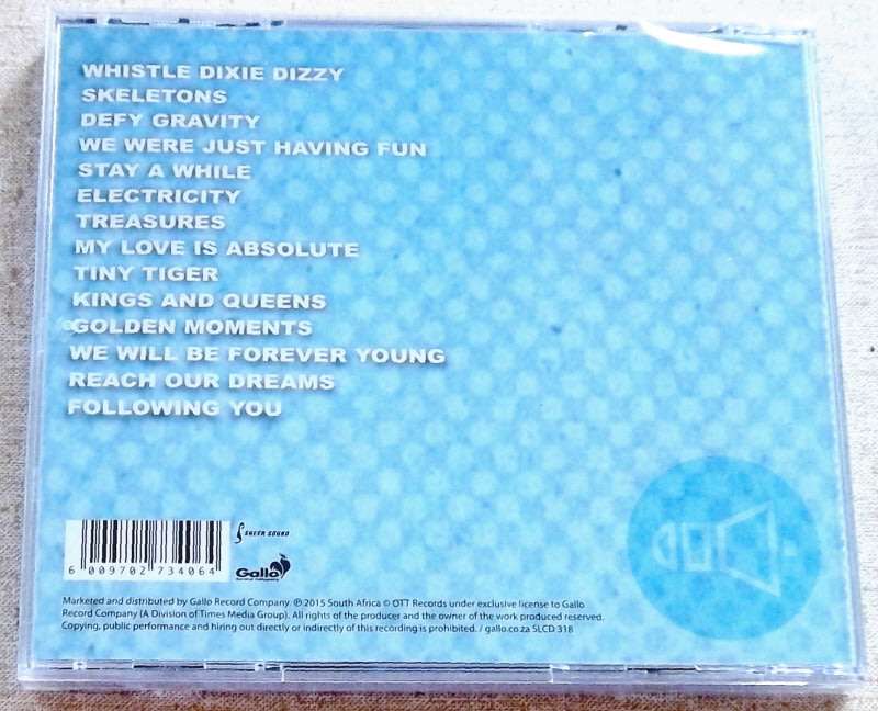 THE PARLOTONES Antiques & Artefacts SOUTH AFRICA Cat#SLCD 318