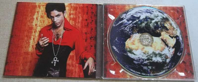 PRINCE Planet Earth USA Cat# 88697129702 Lenticular cover showing images