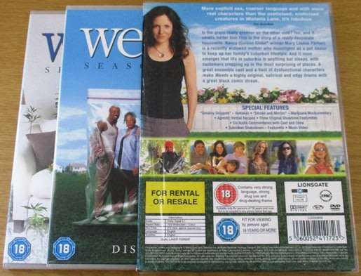WEEDS Season 1