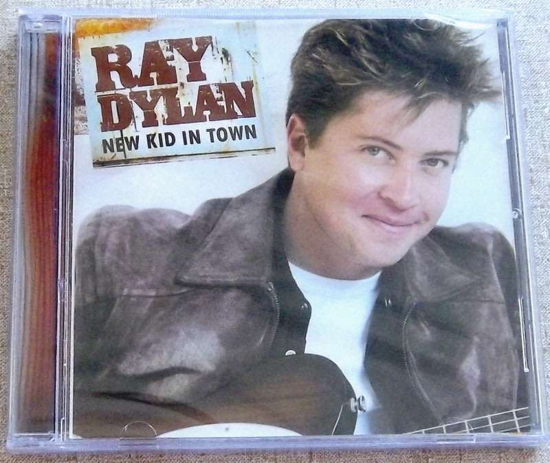RAY DYLAN New Kid in Town SOUTH AFRICA Cat# CDEMIM335