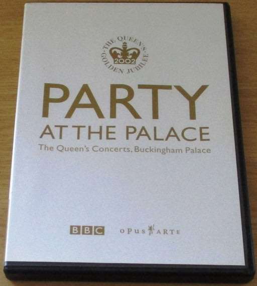 THE QUEEN`S 2002 GOLDEN JUBILEE Party at the Palace Buckingham Palace