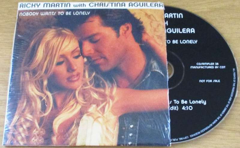 RICKY MARTIN WITH CHRISTINA AGUILERA Nobody Wants to be Lonely CD Single [Shelf BB CD singles]