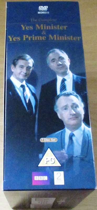 The Complete YES MINISTER & YES PRIME MINISTER BBC BOX SET [BOX SET SHELF]