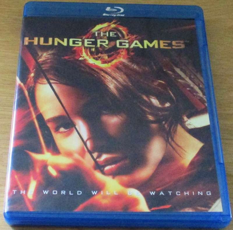 THE HUNGER GAMES BLU RAY [SHELF D1]