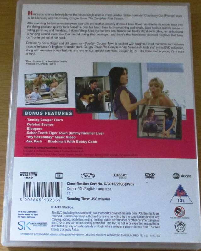 COUGAR TOWN Courtney Cox The Complete Season 1 [SHELF D1]
