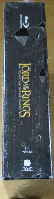 LORD OF THE RINGS Motion Picture Trilogy Blu Ray BOX SET [BLU RAY SHELF]