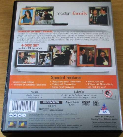 MODERN FAMILY The Complete Second Season DVD  [BBOX 1]