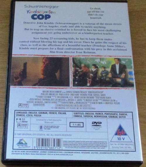 CULT FILM: KINDERGARTEN COP Scharzenegger [DVD BOX 4]