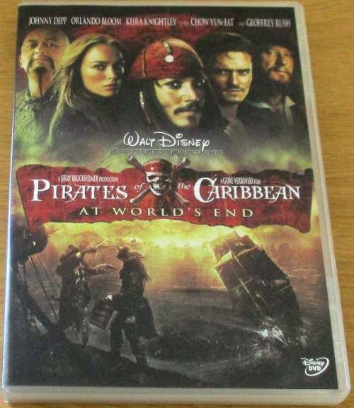 Cult Film: PIRATES OF THE CARIBBEAN AT WORLD`S END [SHELF D1]