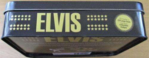 ELVIS The Definitive Guide to the King of Rock n Roll 224 page BOOK + 4 BADGES METAL TIN BOX SET