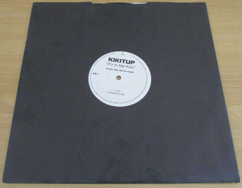 12` Maxi Dance Single : KIKITUP It`s in Her Kiss PROMO  12` VINYL RECORD
